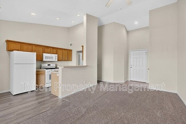 Building Photo - 4209 Ridgeway Ct