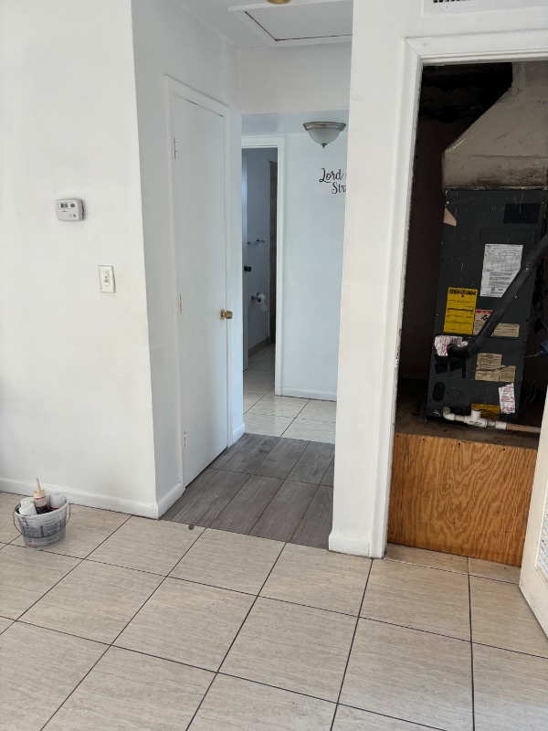 Foto del edificio - 5940 NW 16th Pl