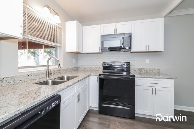 Building Photo - 806 Avenue L Se, Winter Haven, FL 33880