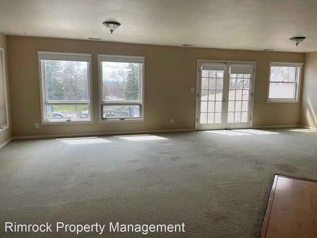 Building Photo - 5 br, 1 bath House - 2143 Poly Dr