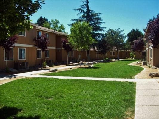 Building Photo - Silver Springs