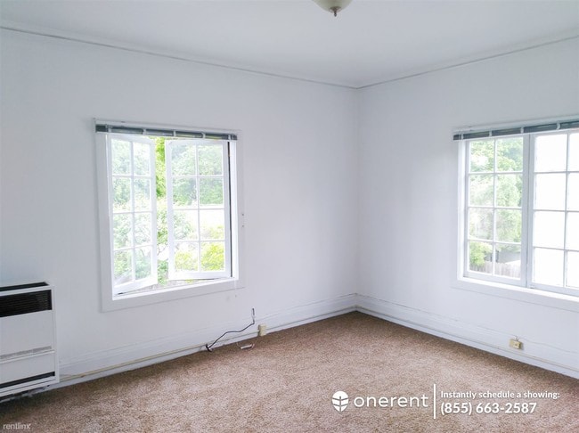 Building Photo - 2 br, 1 bath 4plex - 430 41st st