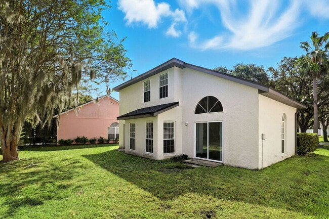 Foto del edificio - 10669 Satinwood Cir