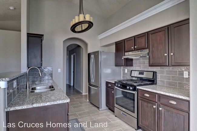 Building Photo - 3 br, 2 bath House - 5817 Nunatak Place