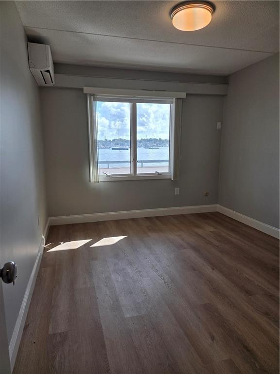 Building Photo - 20 America Way