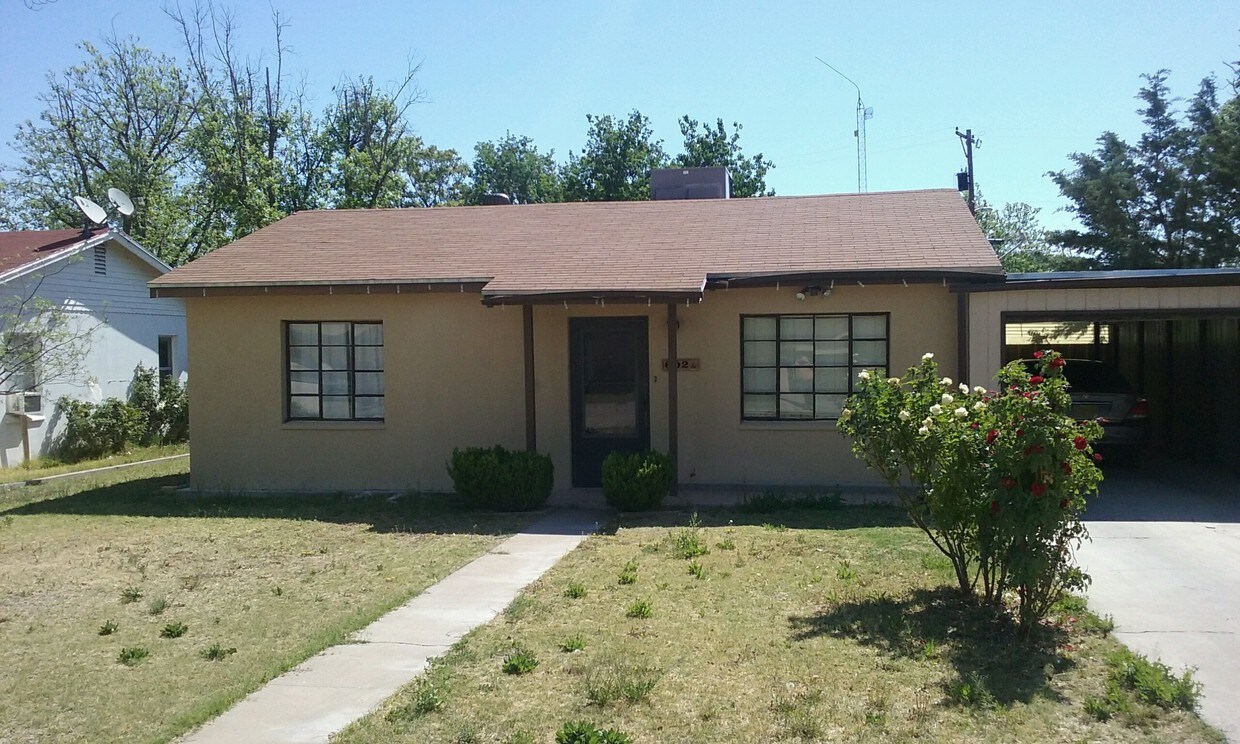 602 Welshire St, Carlsbad, NM 88220 House Rental in Carlsbad, NM