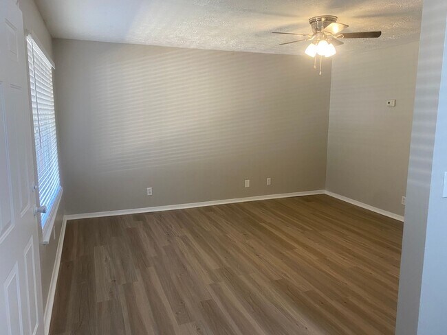 Foto del interior - Embassy Court