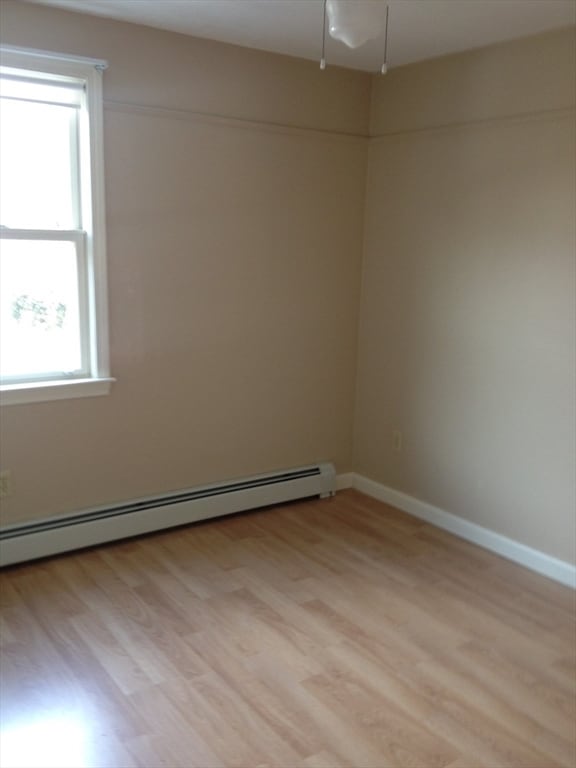 Building Photo - 18 Tyler Ave