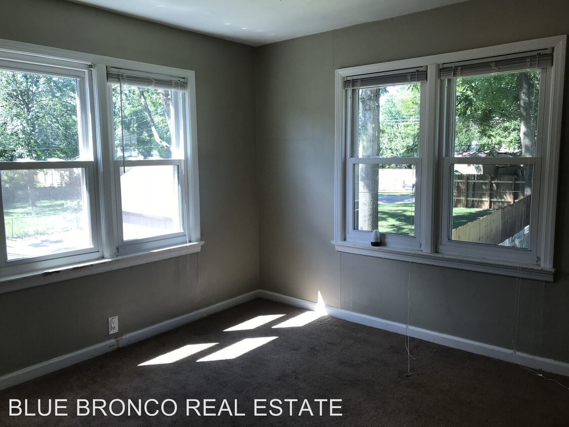 Primary Photo - 2 br, 1 bath House - 610 1/2 SE Green Street