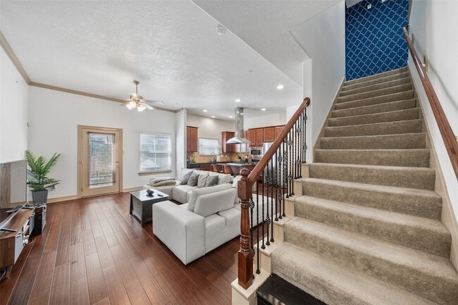 Building Photo - 911 McKinney Park Ln