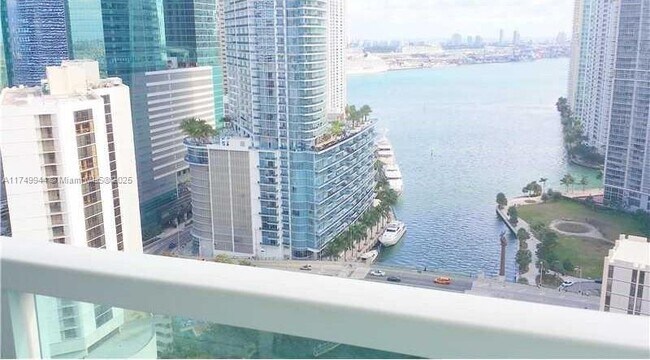 Foto del edificio - 31 SE 5th St