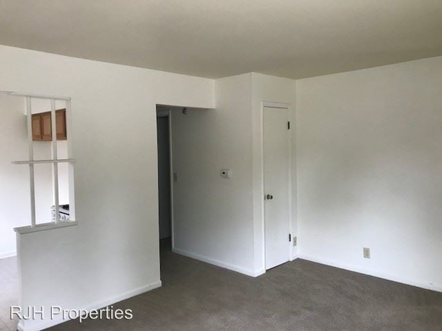 Building Photo - 5953 N 63rd St