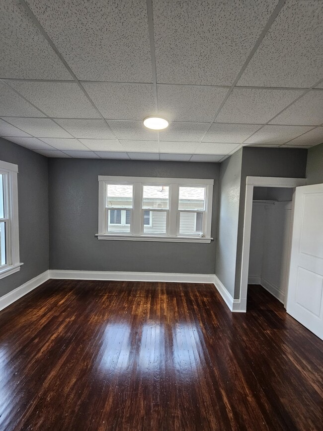 Building Photo - 311 Locust St