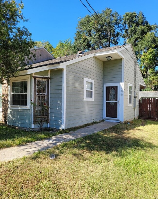 Building Photo - 8286 Kause Rd Pensacola, Fl: February Move...