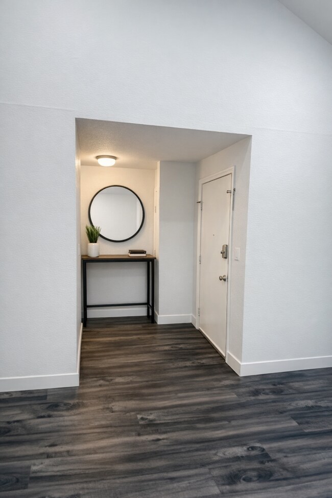 Foto del edificio - 4300 NE Sunset Blvd