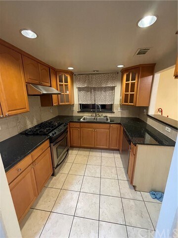 Foto del edificio - 9014 E Greenwood Ave