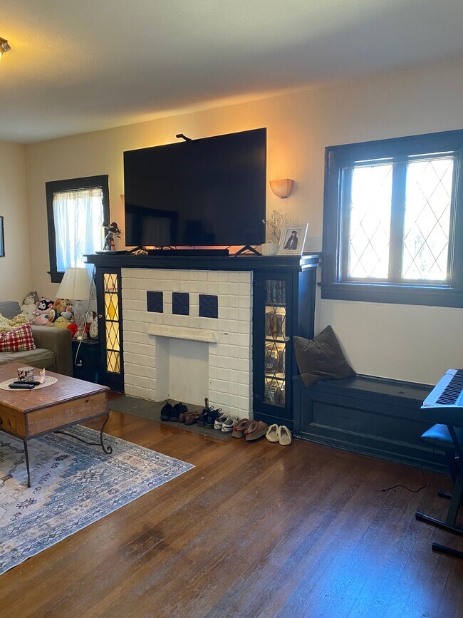 Foto del edificio - 6306 Goliad Ave