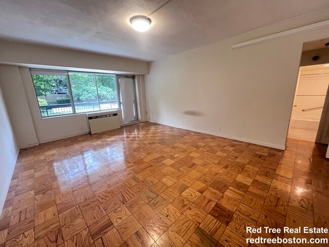 Photo - 101 Monmouth St Apartment