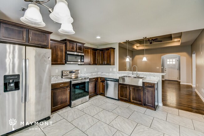Foto del edificio - 16347 Creek Dr