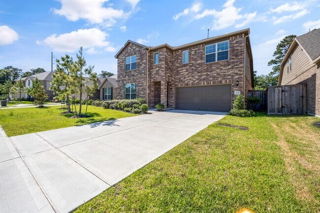 Foto del edificio - 9738 Birdsnest Ct