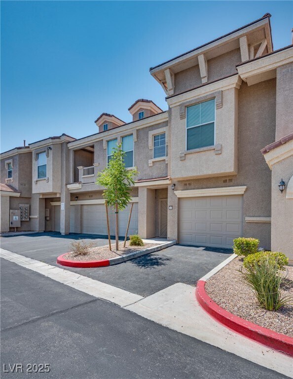 Building Photo - 10550 W Alexander Rd