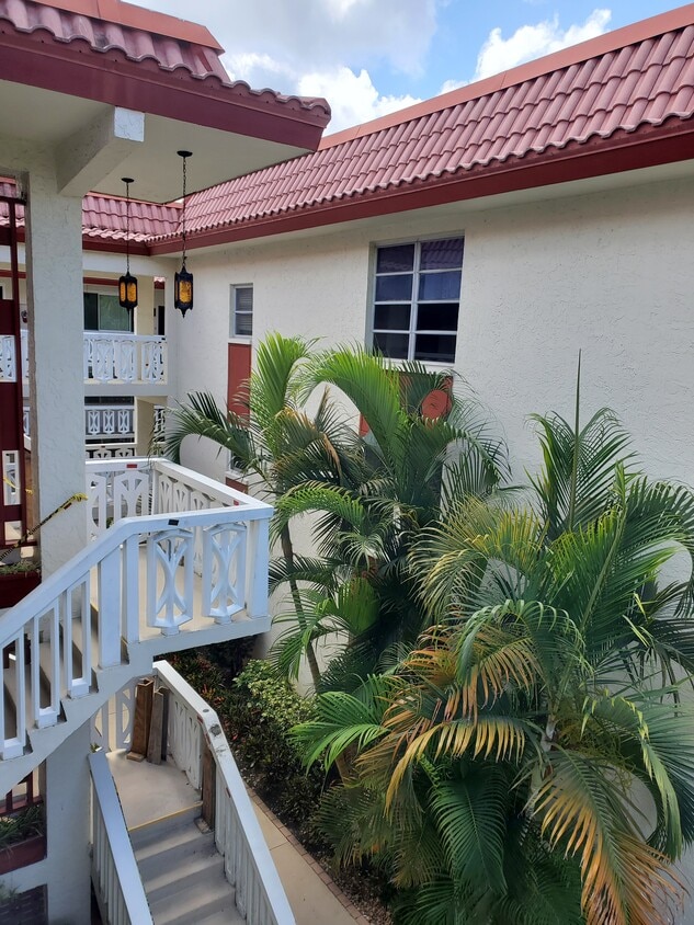 Photo - 1012 PEARCE DR #304