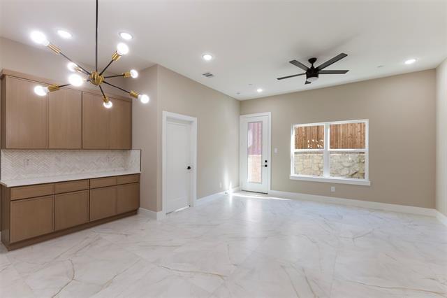 Foto del edificio - 2370 Usman Dr