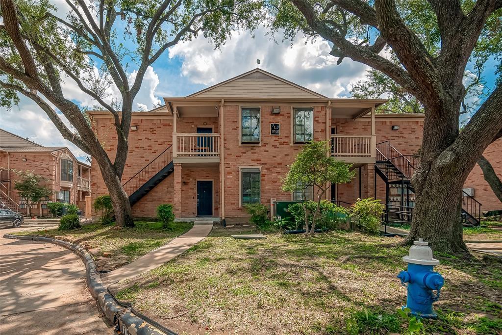 Foto principal - 2255 Braeswood Park Dr