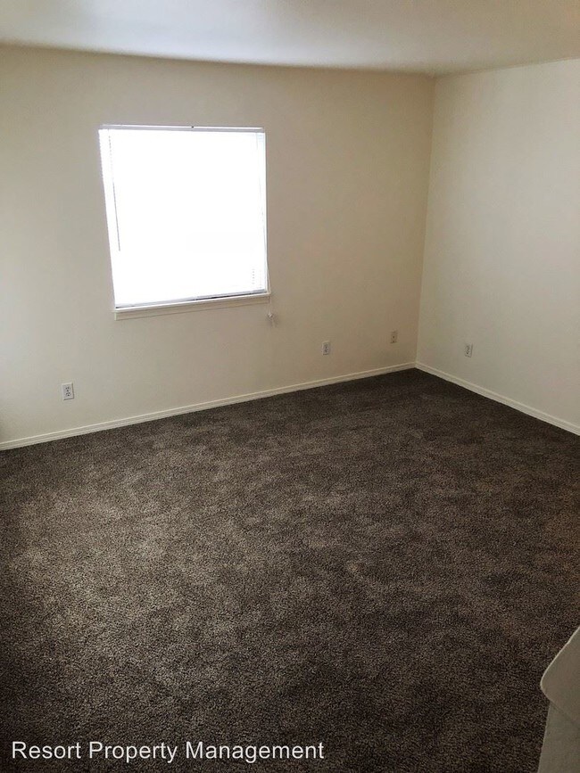Foto del edificio - 213-213 E Homestead Ave