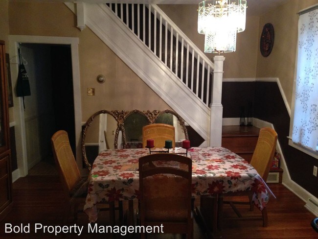 Foto del edificio - 3 br, 1 bath House - 1209 Linden St.