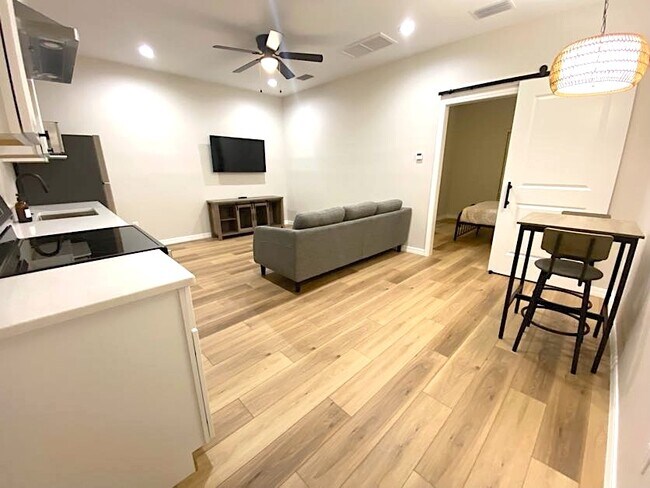 Foto del edificio - 746 29th Ave N