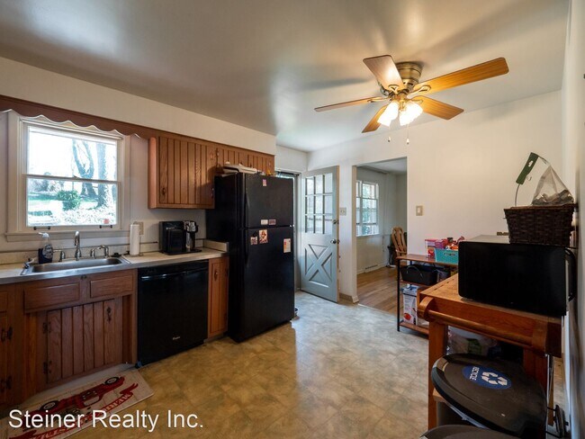 Foto del edificio - 3 br, 2.5 bath House - 137 Warwick Drive
