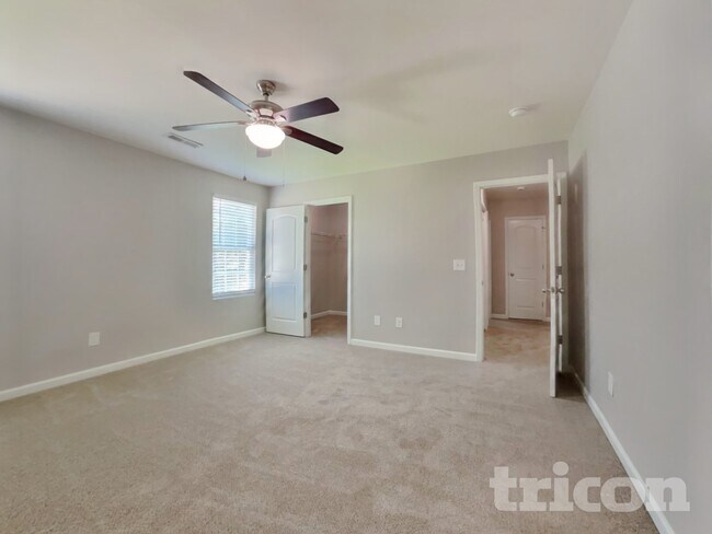 Foto del edificio - 507 Menlo Pk Rd