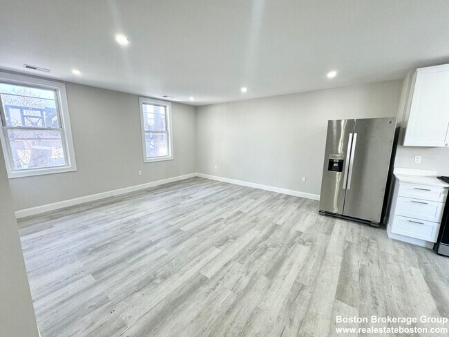 Foto del edificio - 55 Burrell St