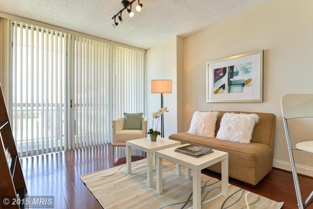 Foto principal - 1020 N Highland St