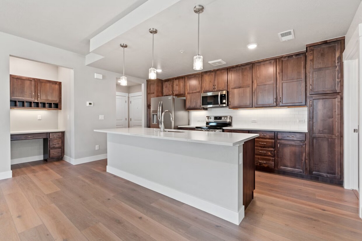 Foto principal - 4260 Vulcan Creek Dr