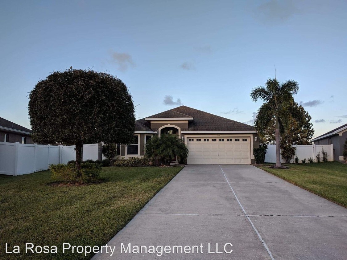 Foto principal - 3 br, 2 bath House - 2120 Antler Drive