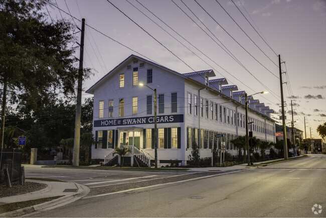 Building Photo - Casa Oliva - Ybor City