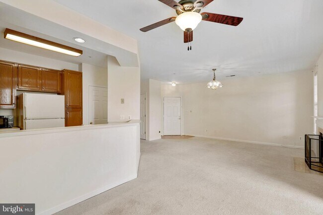 Foto del edificio - 7044 Ellingham Cir