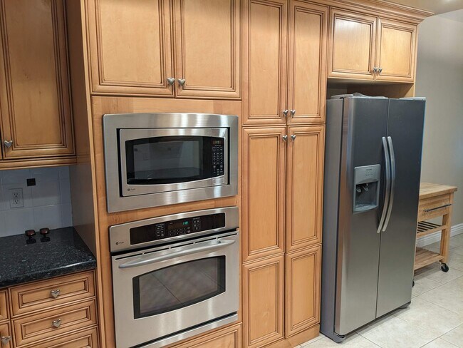 Foto del edificio - Luxurious and modern 2 bedroom home in the...
