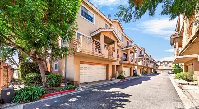 Building Photo - 14099 Lemoli Ave