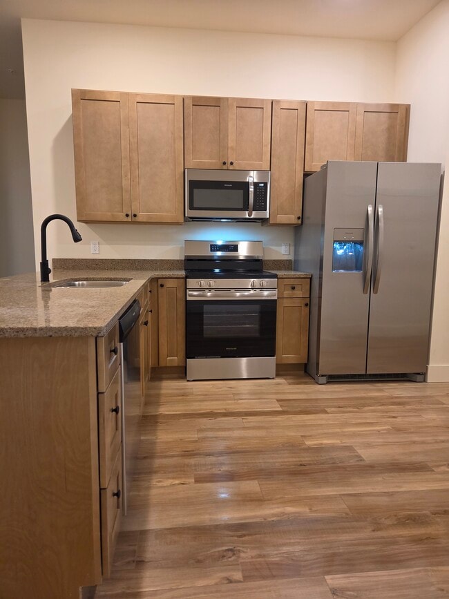 2 BR kitchen - Tranquilty at Bay Point