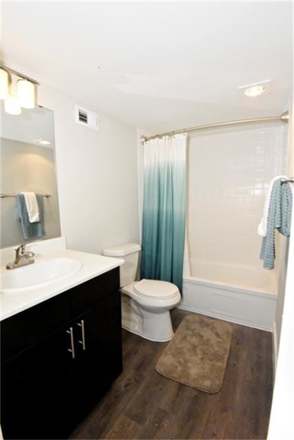 Foto del edificio - 2828 Bammel Ln