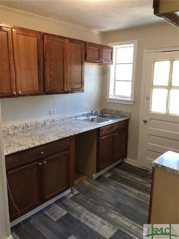 Building Photo - 2 bedroom in Savannah GA 31419