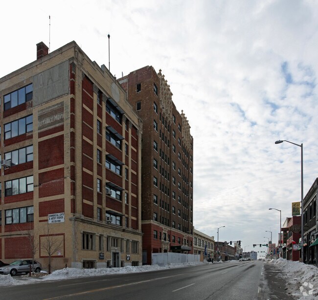 Hawthorne Plaza Apartments Apartments Kansas City, MO