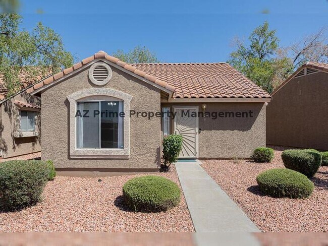 Foto del edificio - 7040 W Olive Ave