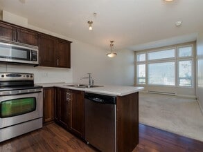 Building Photo - 46150 Bole Ave