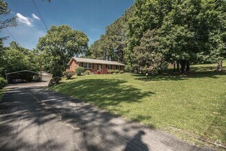 Building Photo - 204 Pear Orchard Dr