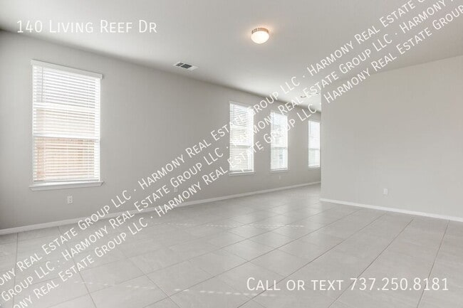 Foto del edificio - 140 Living Reef Dr
