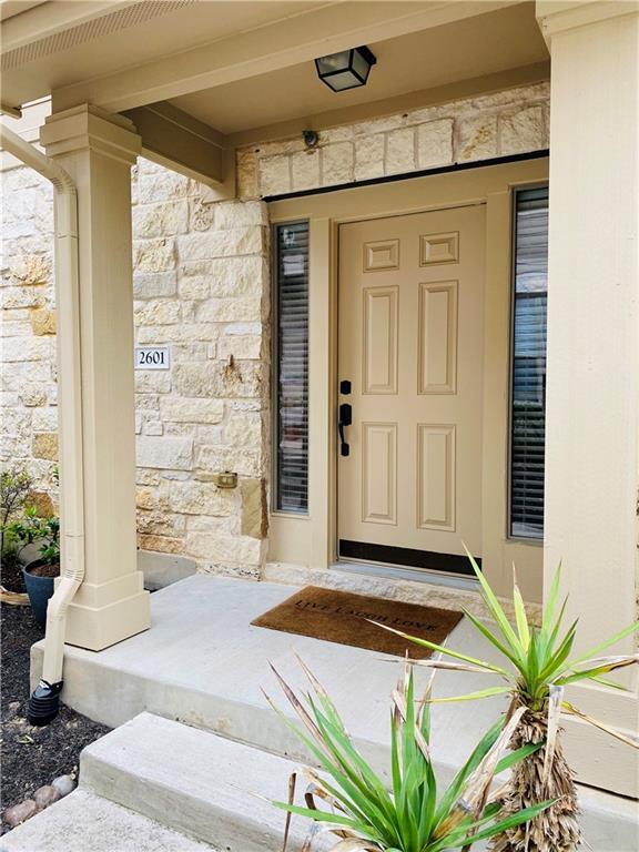 Foto principal - 9201 Brodie Ln